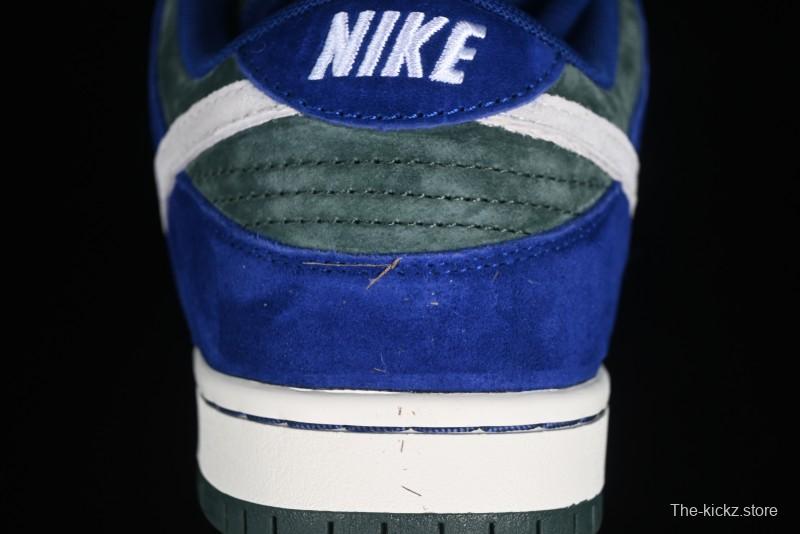Nike SB Dunk Low Skateboarding Shoes - HF3704-400