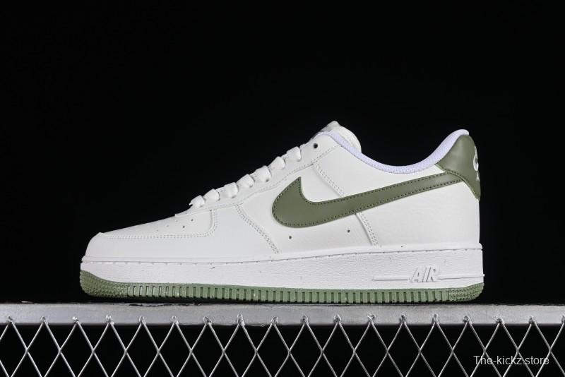 Nike Air Force 1 '07 Low Casual Sneakers in White Green - DV3808-106