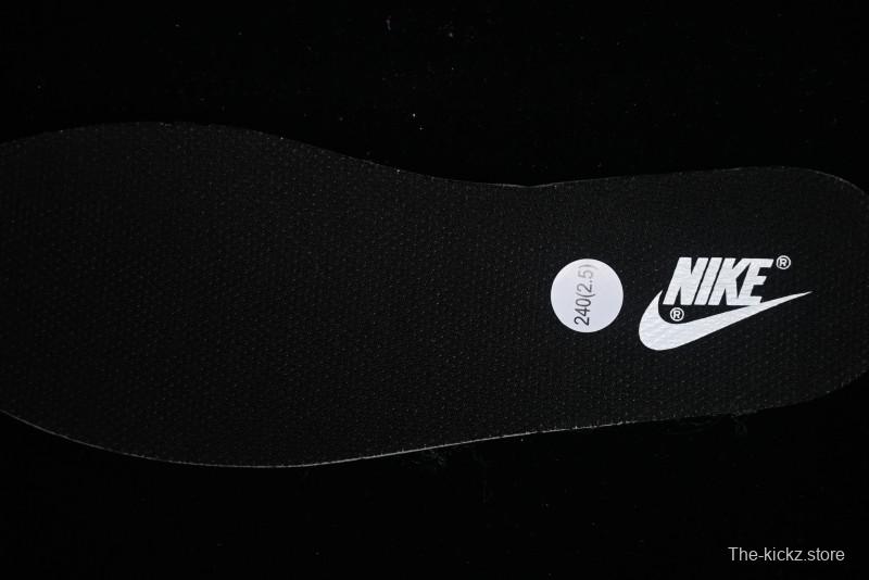 Nike Dunk Low SB Casual Skate Shoes with Smoked Rose Design - FD1232-001