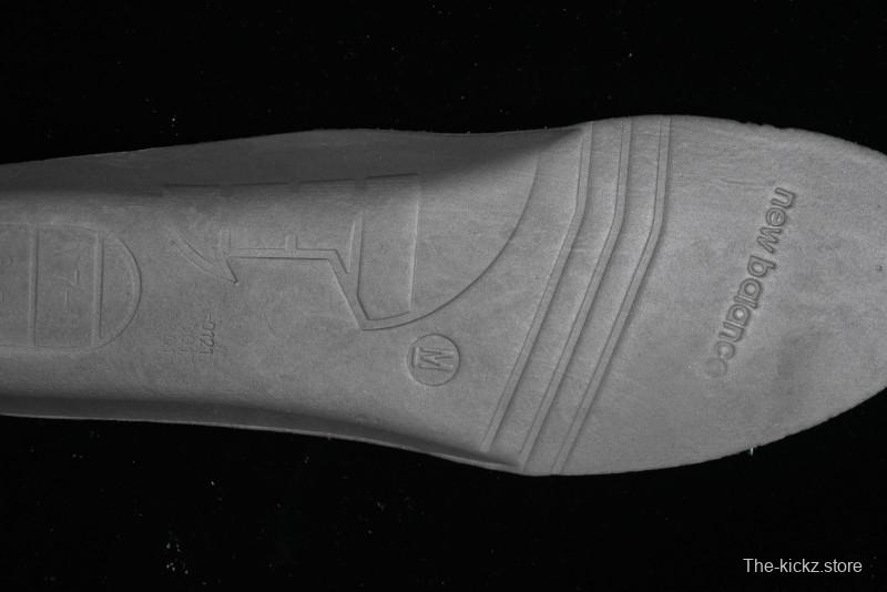 New Balance 1906 Series Retro Dad Style Casual Running Shoes - M1906RRD