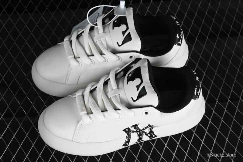 MLB Chunky Classic Base Heel Monogram Lightweight Platform Sneakers with 6cm Height Boost - 3ASXCBH4N50BKS