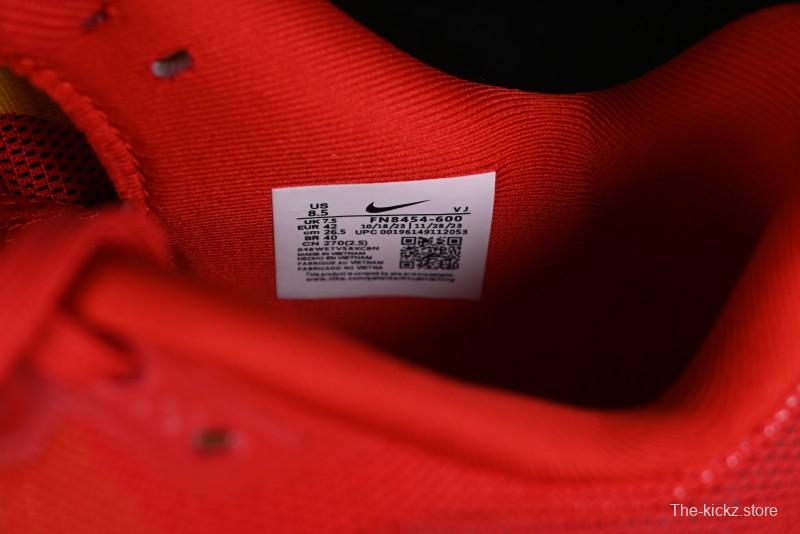 Nike Zoom Fly 6 Lightweight Responsive Running Shoes with Flyknit and React Technology - FN8454-600