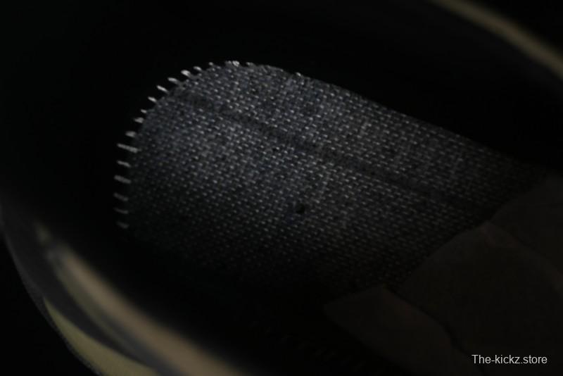 Moncler Trailgrip GTX Mountain Outdoor Shoes with Cordura Nylon Gore-Tex Waterproof Vibram Outsole - M00090M3457