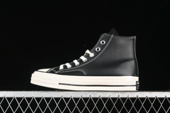 Converse Chuck 70s High Top Canvas Sneakers with Fur Lining in Black & White - A13863C