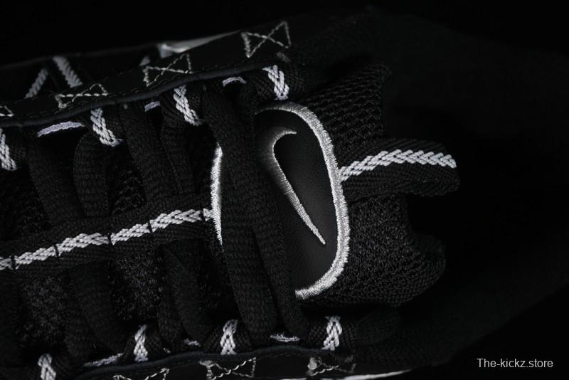 Nike Air Humara Retro Trail Running Shoes with 1990s Style - FJ7098-002