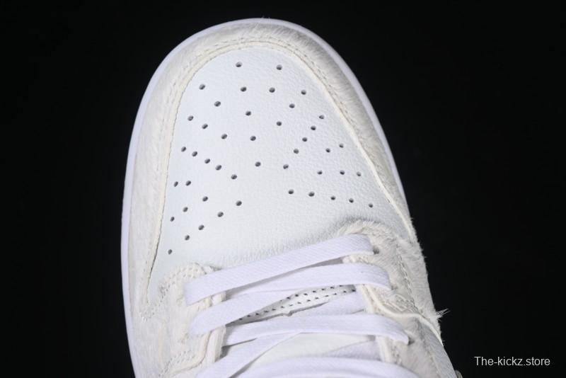 Nike Dunk Low Year of the Dragon Limited Edition Low-Top Casual Sneakers - DV0831-101