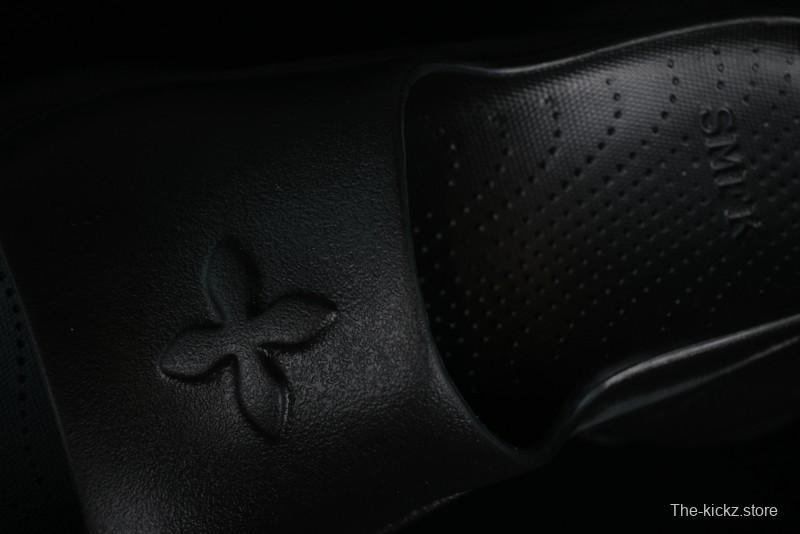 SMFK COMPASS Embossed One-Word Platform Slides - E9066