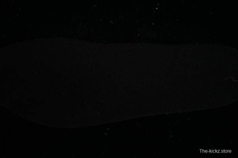 Nike Field General 82 Casual Sneakers with Classic Black and White Colorway - HF5603-101