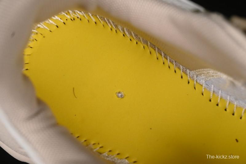 Fila Fusion Fern 2.0 Retro Chunky Sneakers with 3CM Heightening Sole - F12M511101FMC