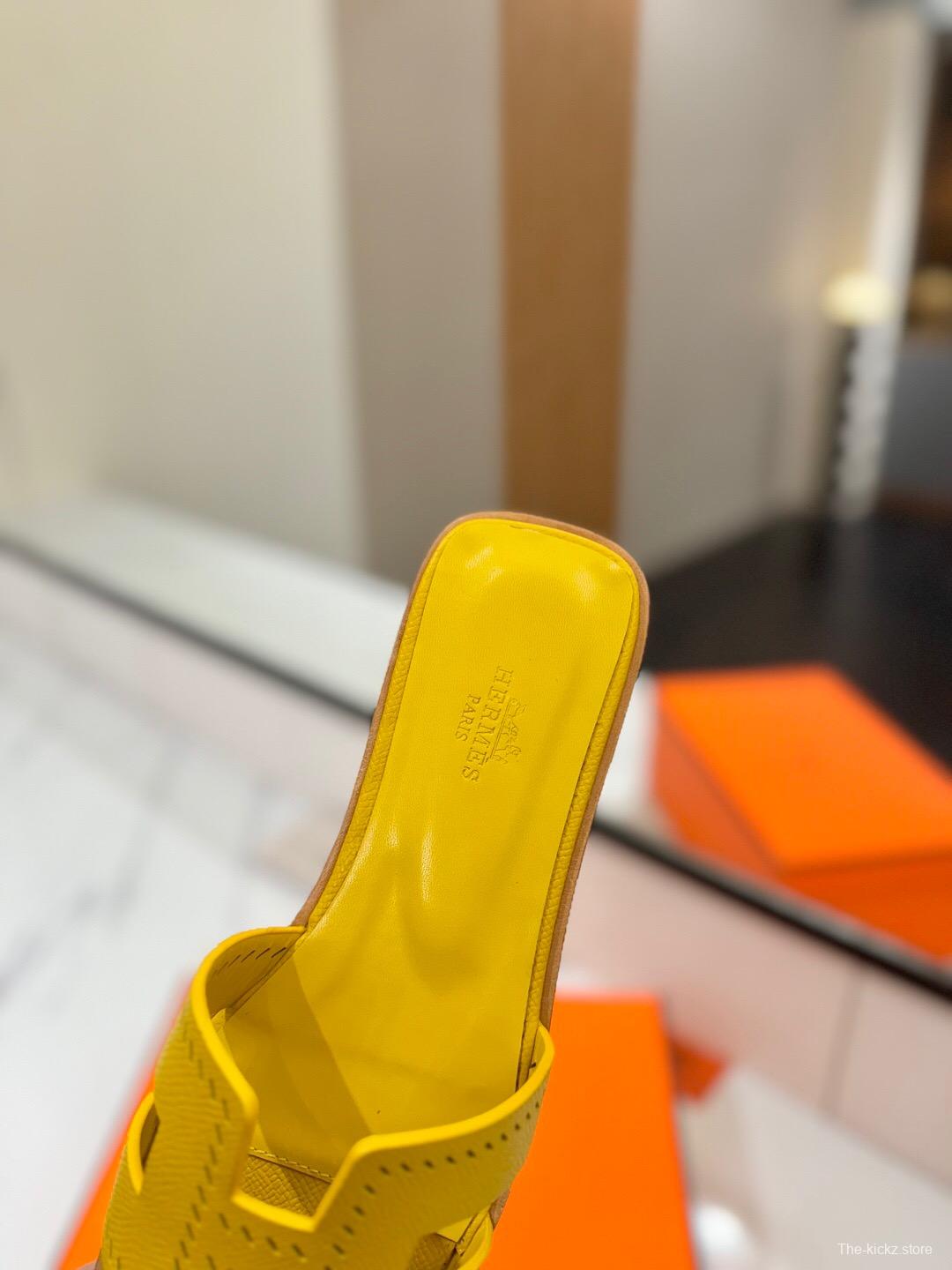 2025 Women Hermès Yellow Leather Slippers