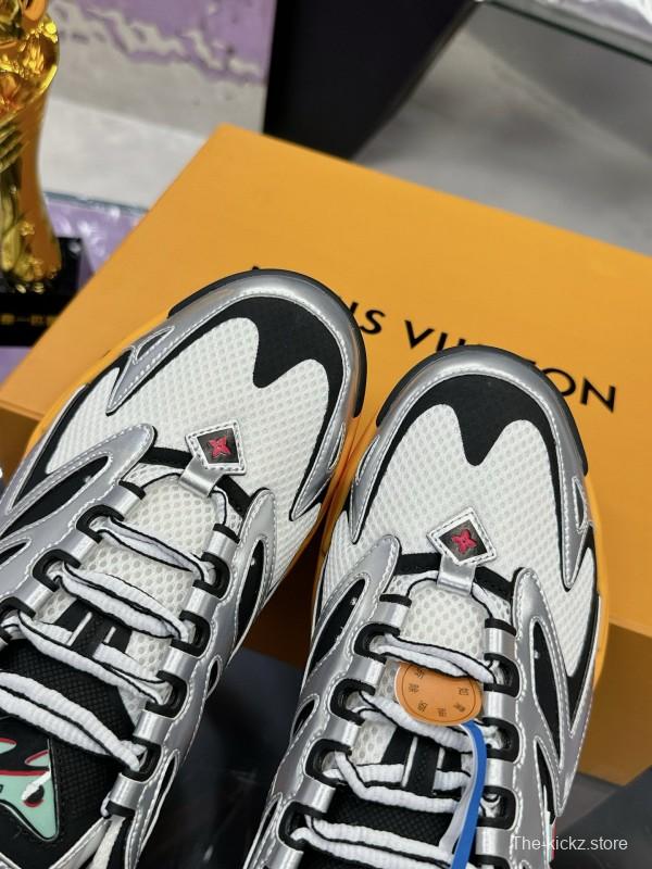 2025 Men Louis Vuitton White Black Blue Leather Mesh Sneakers MJ00420