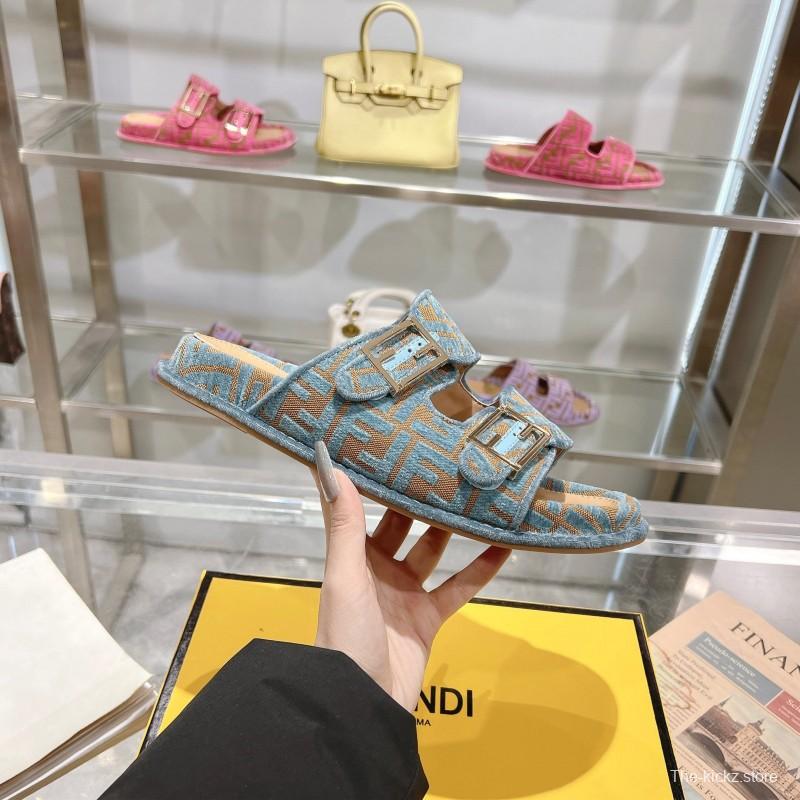 2025 Fendi Blue Beige Fabric Leather Slippers KFY00250