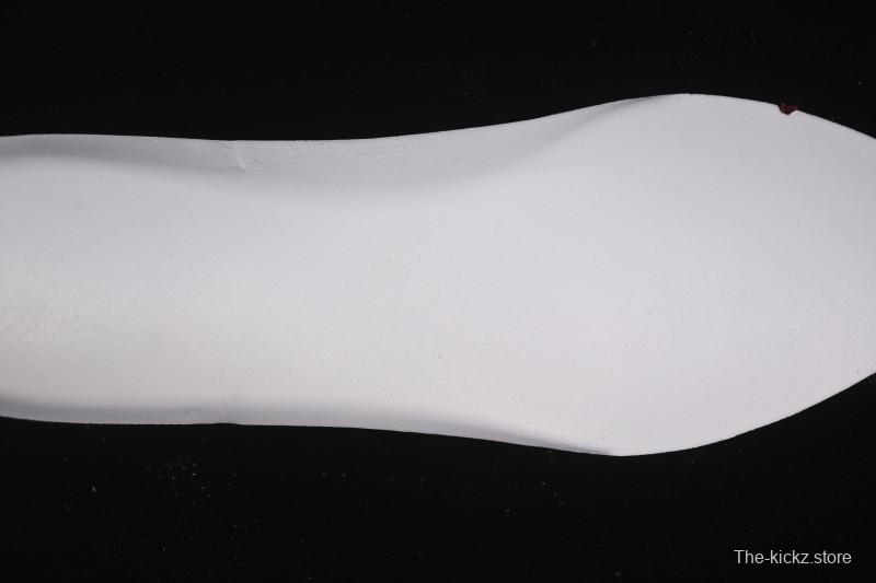 Off-White Be Right Low-Top Lifestyle Casual Shoes in Black Red