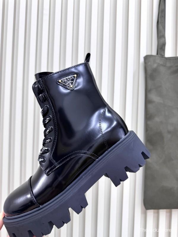 Prada 2025 SS Platform Martin Boots with Classic Triangle Logo - LY0350