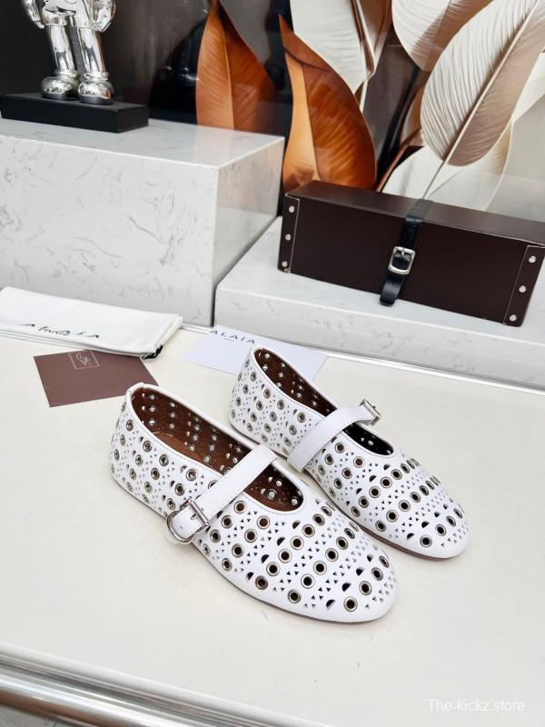 Alaia 2025 SS Perforated Ballet Flats - LY00320