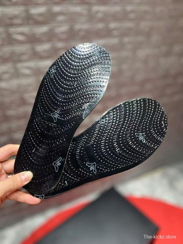 Alaia 2025/SS Crystal-Studded Ballet Dance Shoes with 0.8CM Inner Height - LY00340