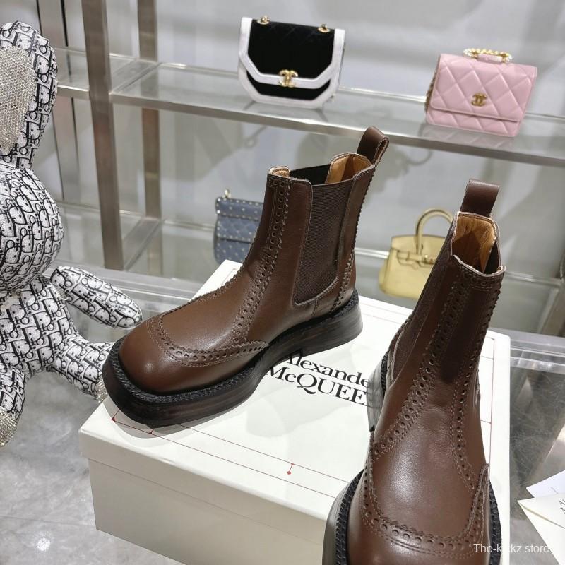 Alexander McQUEEN Retro Chelsea Short Boots Spring Autumn Collection - KFY00340