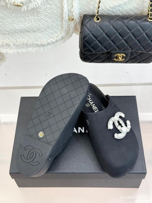 Chanel Classic CC Crystal Birkenstock Sandals - KFY00280