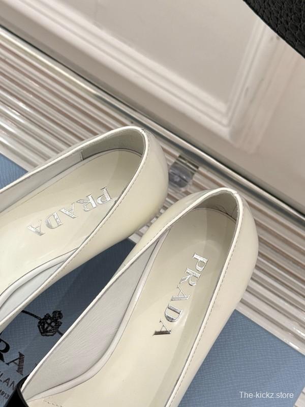PRADA 2025/SS Catwalk Pointed Toe Kitten Heel Single Shoes - KFY00310